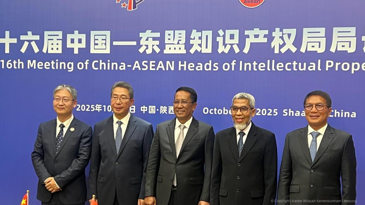 098915600 1761489369 Menteri Hukum