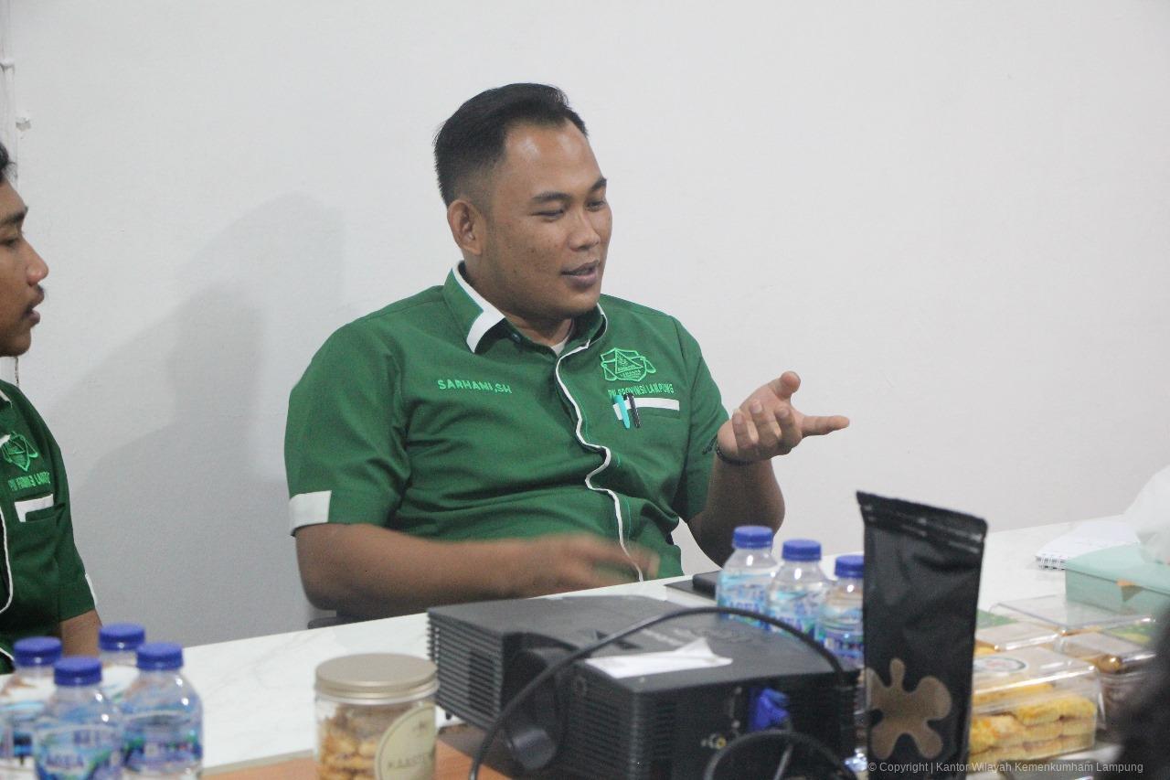 e9dfaef033824040b4bad6fb89be1ce8