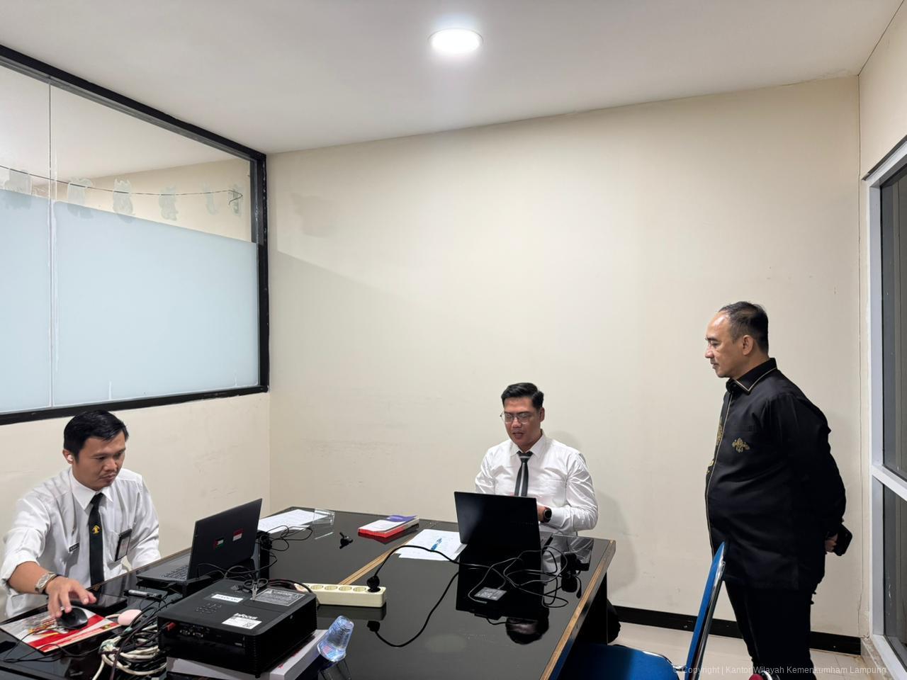 Kanwil Lampung Laksanakan Ujian Wawancara Teknis Jabatan Fungsional Perancang Peraturan Perundang-undangan