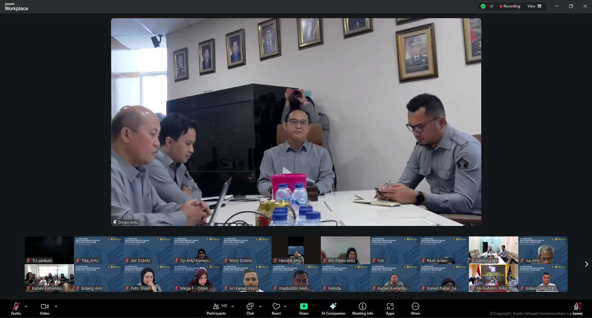 Cuplikan layar 2025 11 24 194051