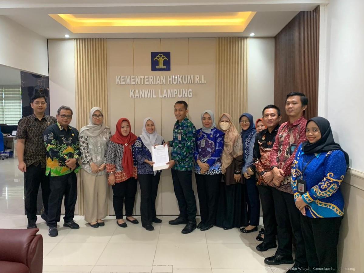 Kanwil Kemenkum Lampung Gelar Harmonisasi Ranperbup Sistem Klasifikasi Keamanan Arsip Kabupaten Way Kanan