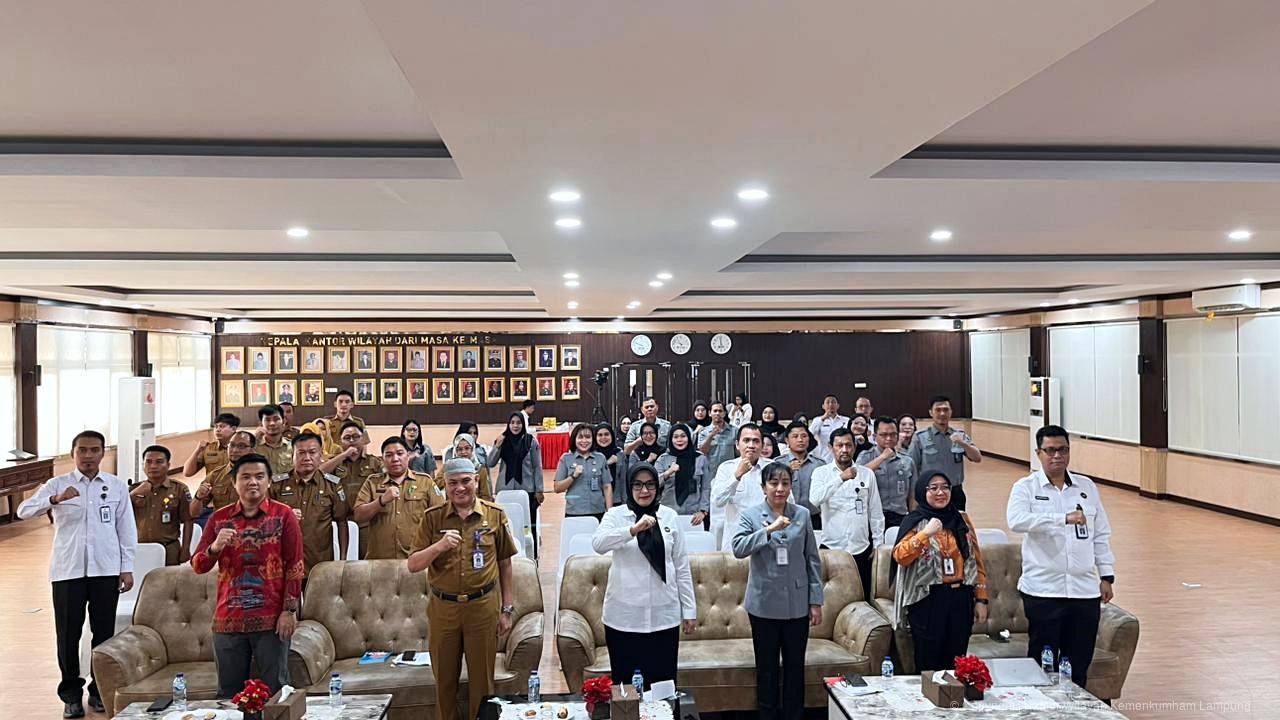 20251208 MONEV KEMENKO 011