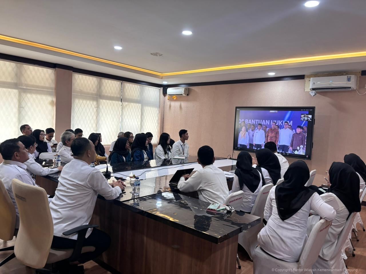 Kanwil Kemenkum Lampung mengikuti Peresmian Posbakum dan  Pembukaan Pelatihan Paralegal Serentak di Provinsi Sulawesi Tengah melalui daring