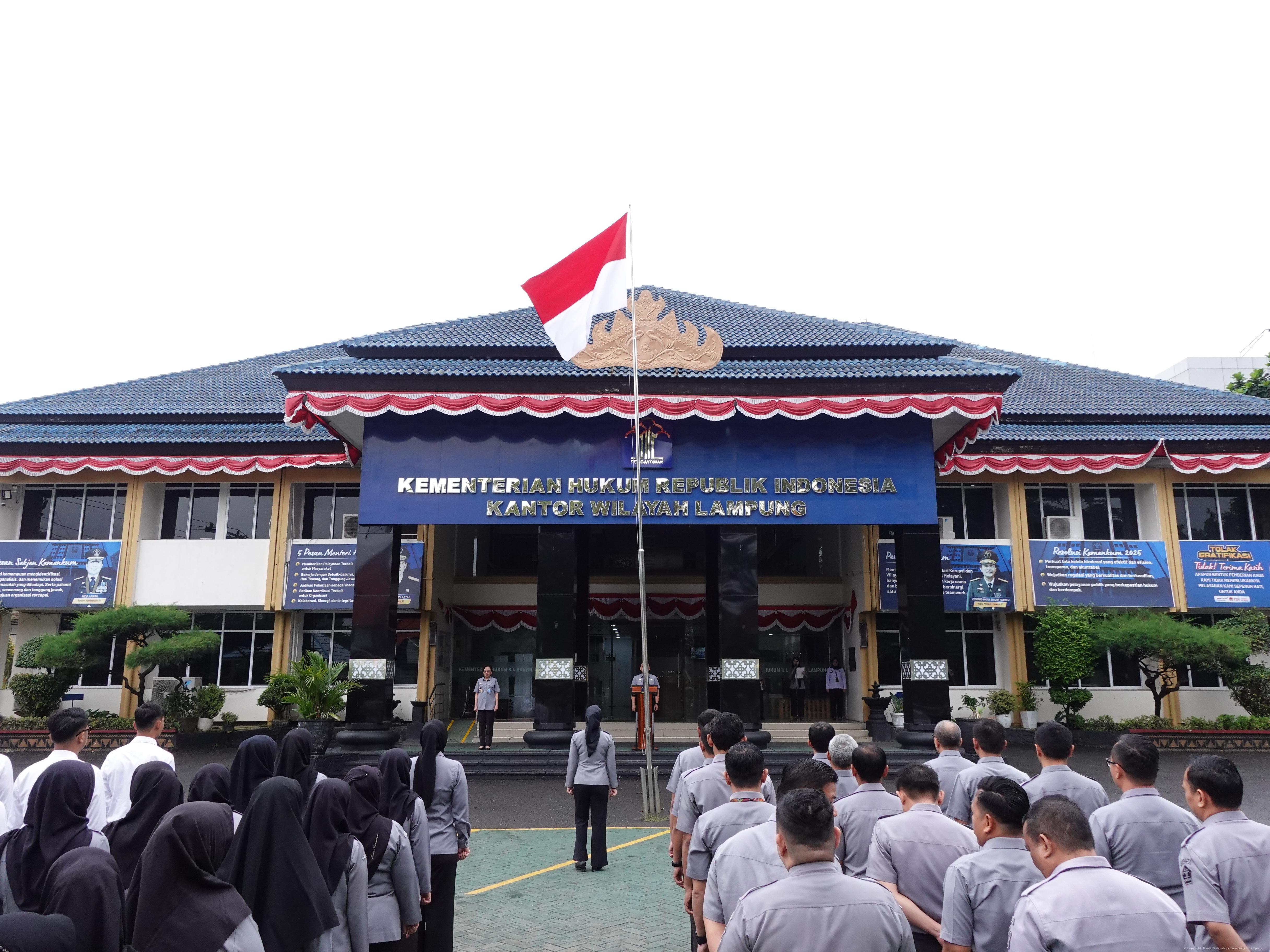 Perkuat Disiplin dan Koordinasi, Kanwil Kemenkum Lampung Gelar Apel Pagi