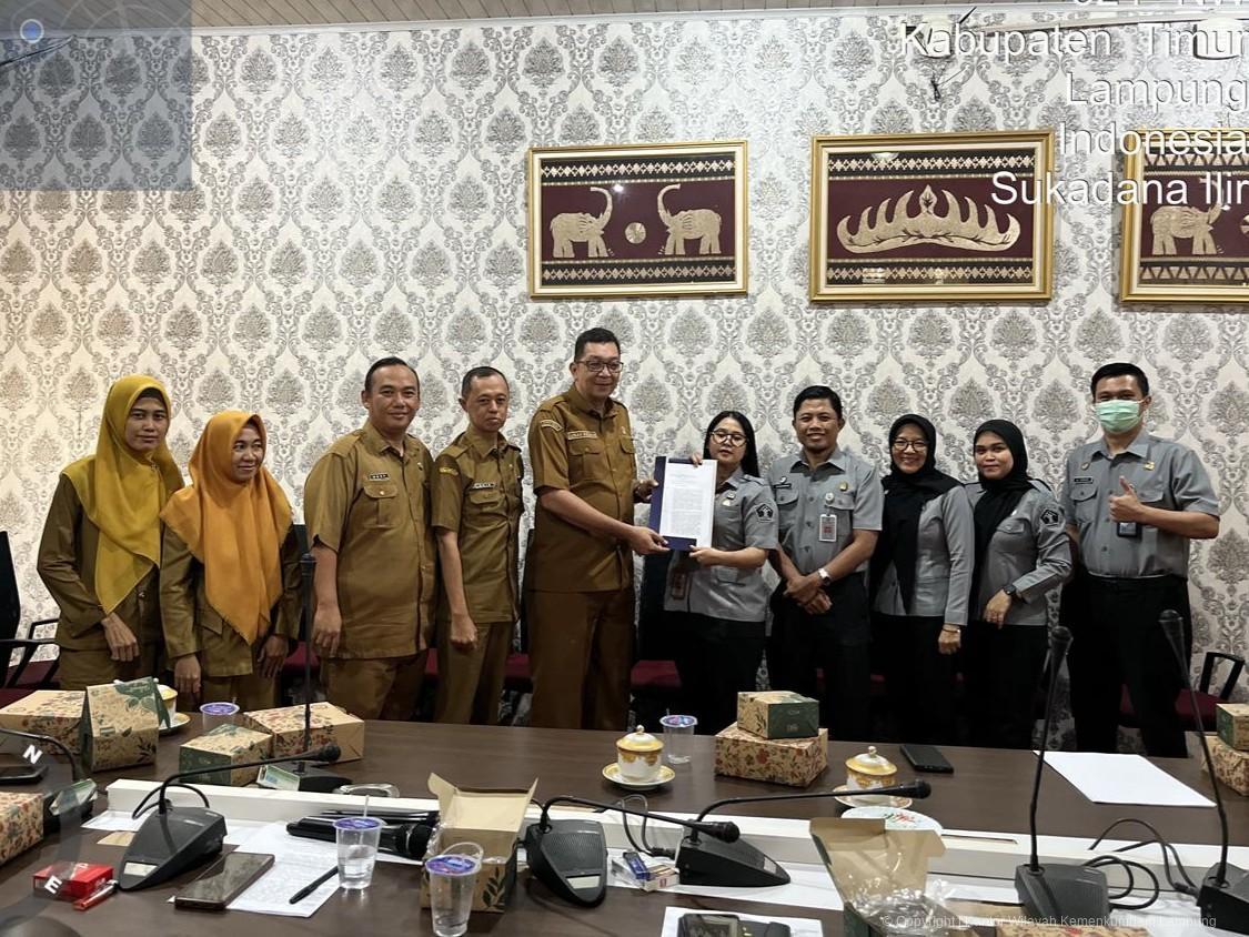 Kanwil Kemenkum Lampung Rampungkan Harmonisasi Terhadap Ranperda Kab. Lampung Timur Tentang Jaringan Dokumentasi Dan Informasi Hukum