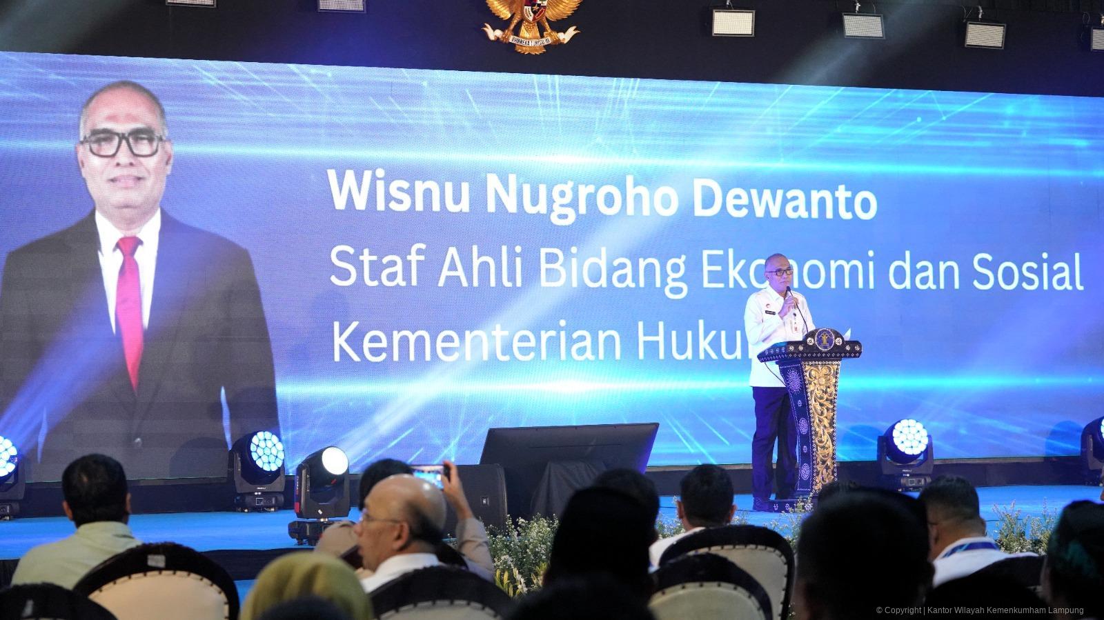 Semakin Mudah Diakses, Layanan Kementerian Hukum Kini Hadir Lewat Aplikasi Handphone